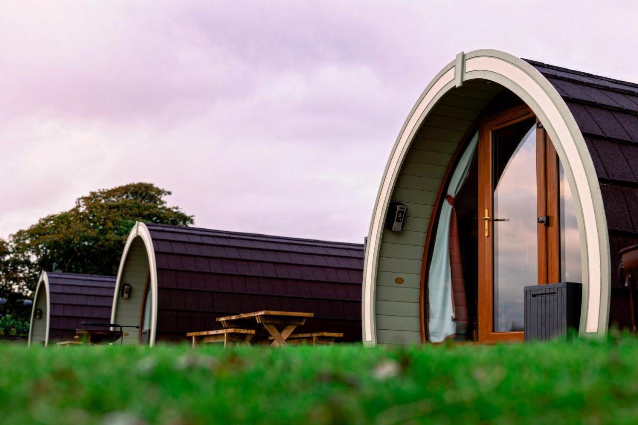 Causeway Country Pods Hotel Bushmills Exterior photo